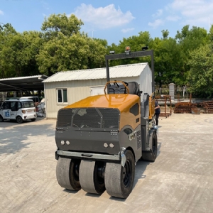 雙膠輪壓路機(jī)ST5000DQ